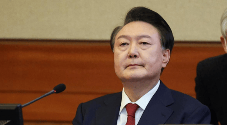 尹锡悦下场已定？下一任总统浮出水面！文在寅跳了出来：对华关系至关重要！