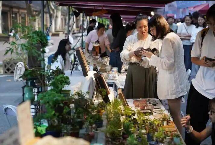 年轻人为啥扎堆景德镇？