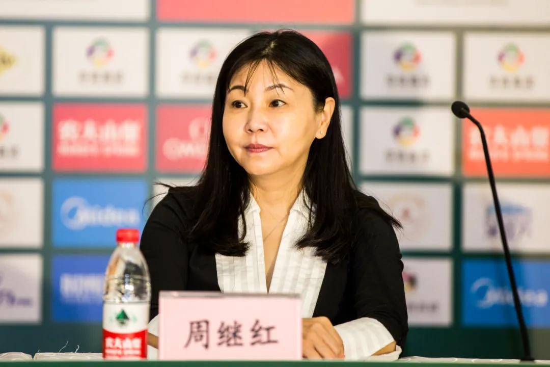 周继红，被聘为国家跳水队总教练