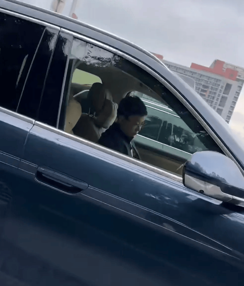 余承东回应“开车睡着了”：在低头看手机，已“自首”扣分交罚款，第一次进公安局