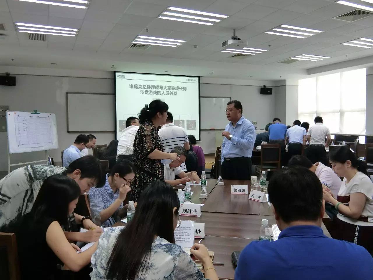 肇庆证券(肇庆证券公司一般员工收入多少)